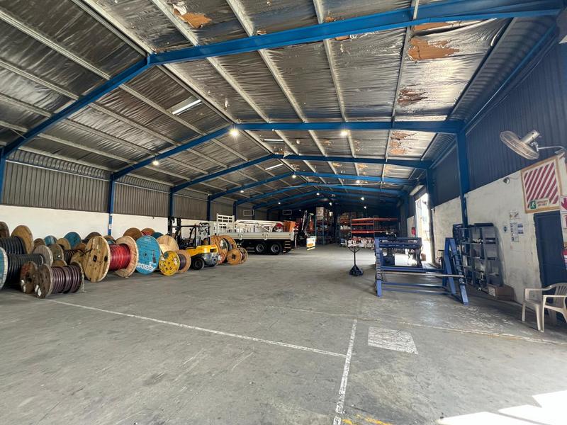 To Let Commercial Property for Rent in Neave Industrial Eastern Cape